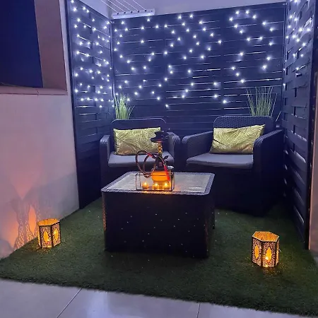 La Gold Jacuzzi & Sauna Prive * Перпиньан